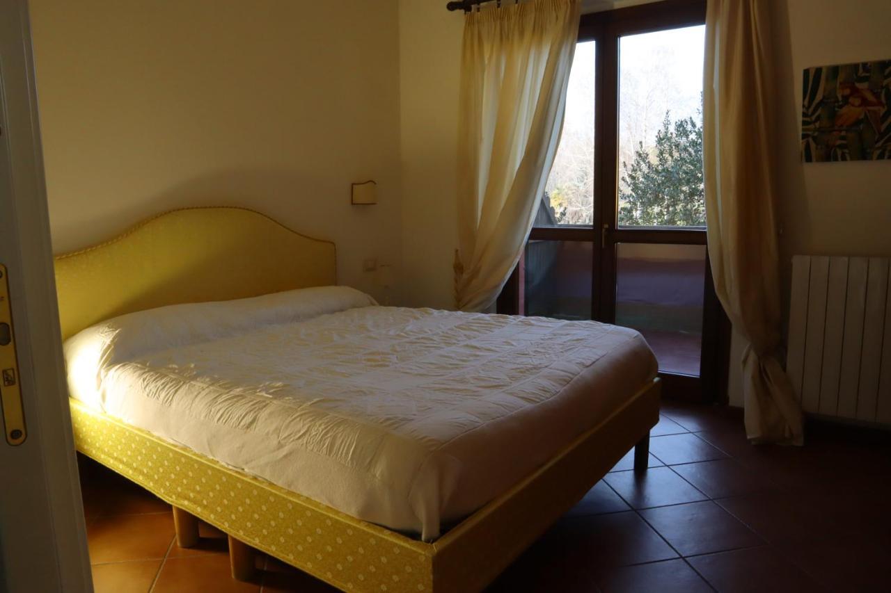 Relais Cà Nova Guest House Bogogno Extérieur photo